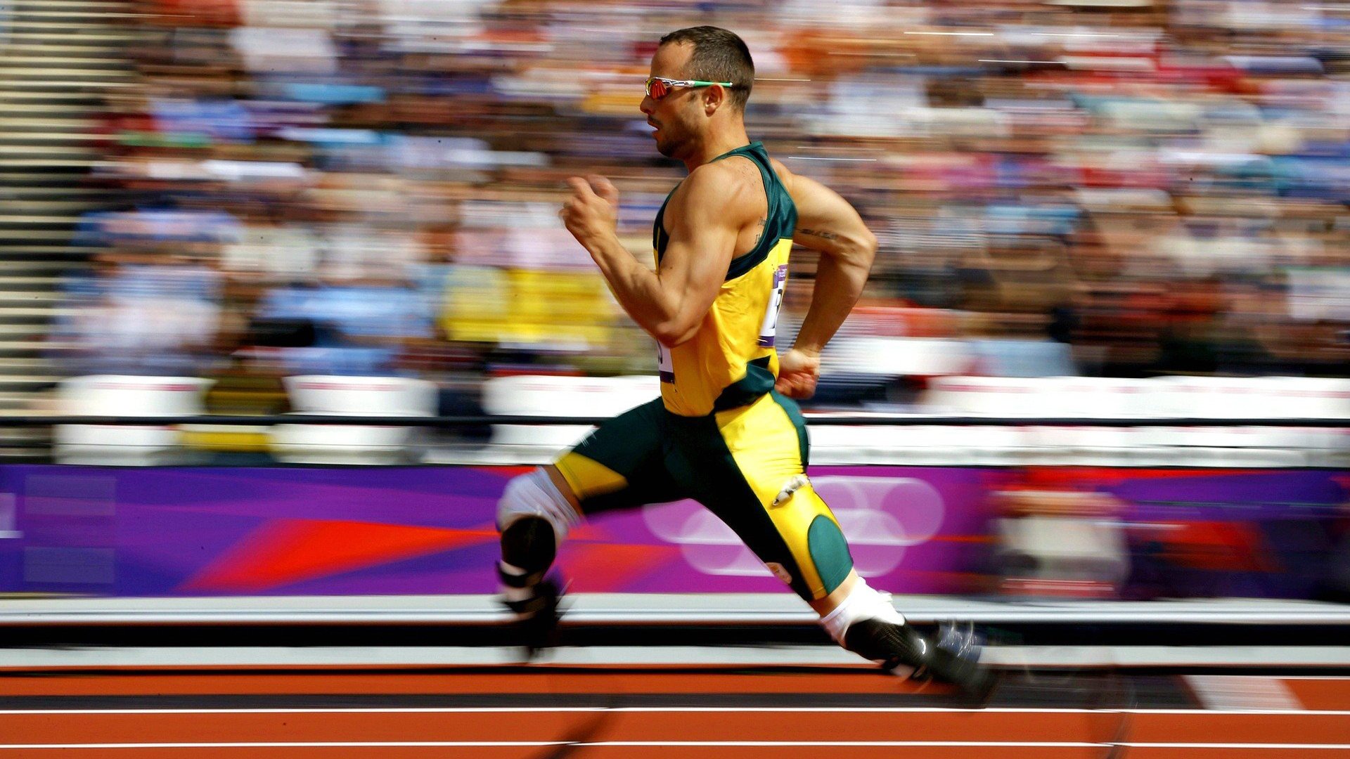 达里尔·基：他用强大的防守能力帮助全黑队在场上占据主动，达里尔哥哥